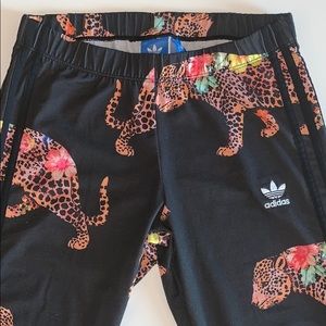 Adidas X Farm Leopard Leggings 😻